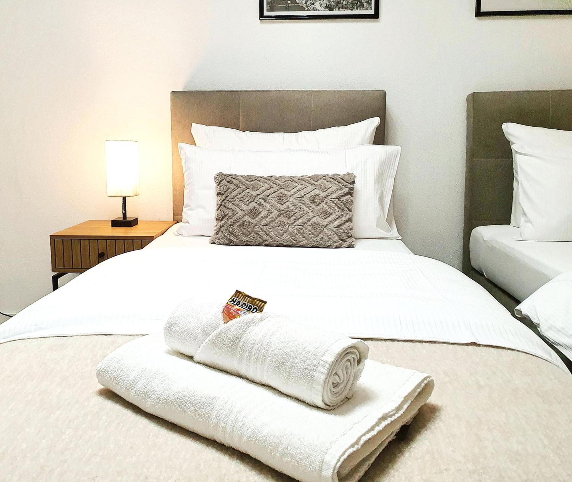 Livation - Apartments Hamm-Mitte - 2 Zi - Nespresso - Smarttv - Freewifi - Ausgestattete Kueche - 24H Check-In - Bis 4 Pers Pro Apartment Hamm  Esterno foto